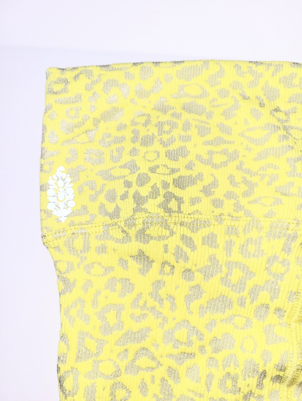 NWOT Free People Movement Good Karma Leopard Print Leggings Activewear Med/Lg - Picture 8 of 16